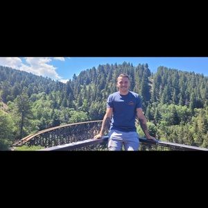 Meet your Posher, Logan